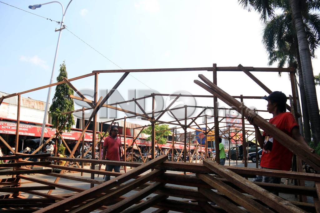 Pedagang Pasar Johar...
