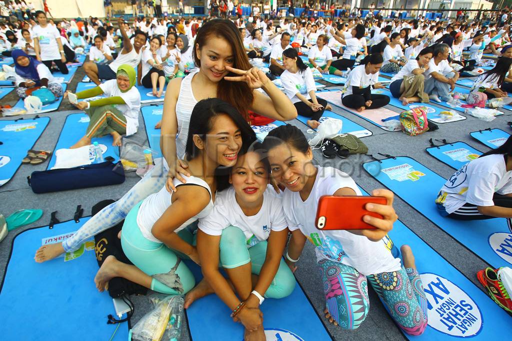 Yoga Bersama Serentak...