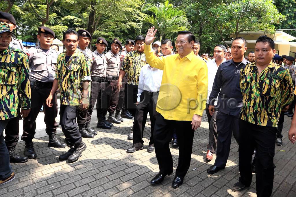 Kubu Ical Menang di...