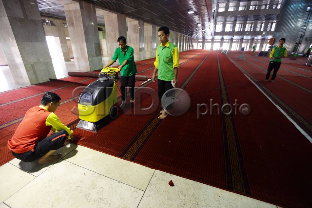 Bersih-Bersih Istiqlal...