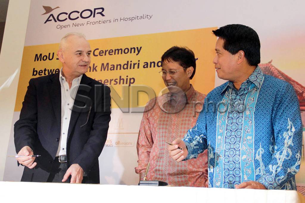 Bank Mandiri dan Accor...