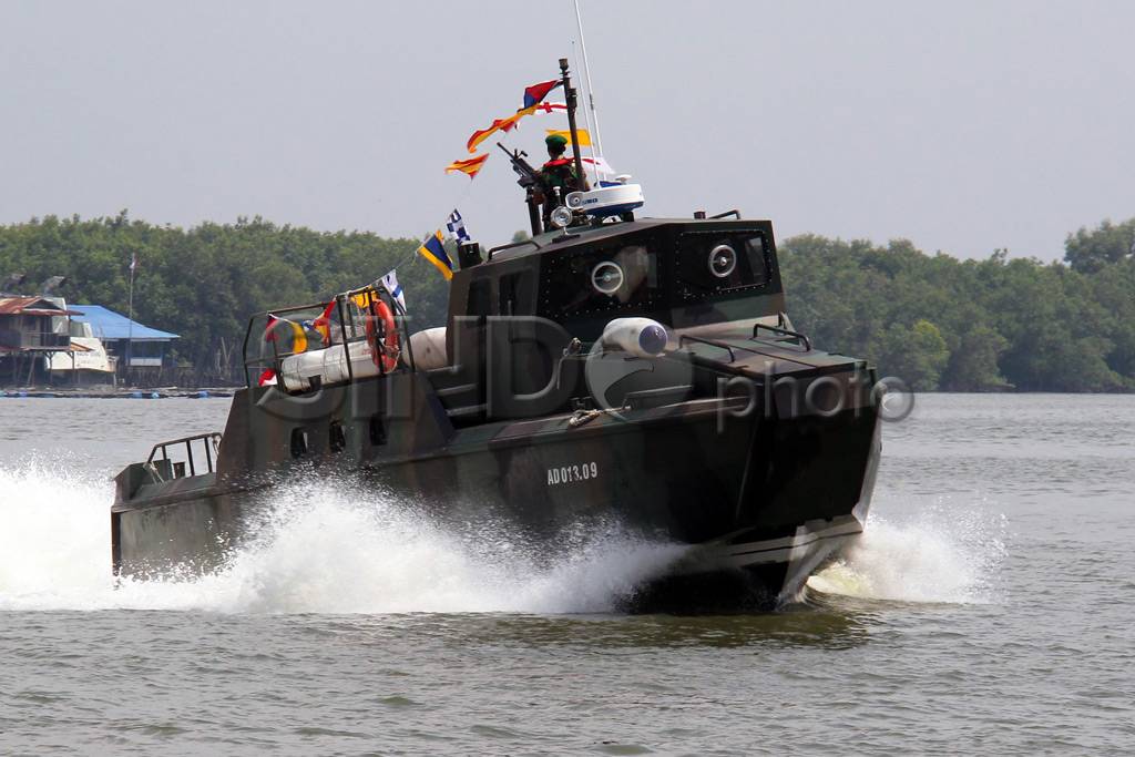 TNI-AD Miliki Kapal...