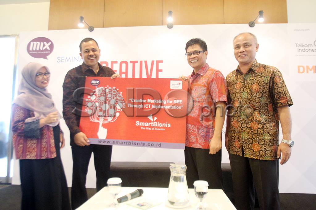 Telkom Dukung UKM Dengan...