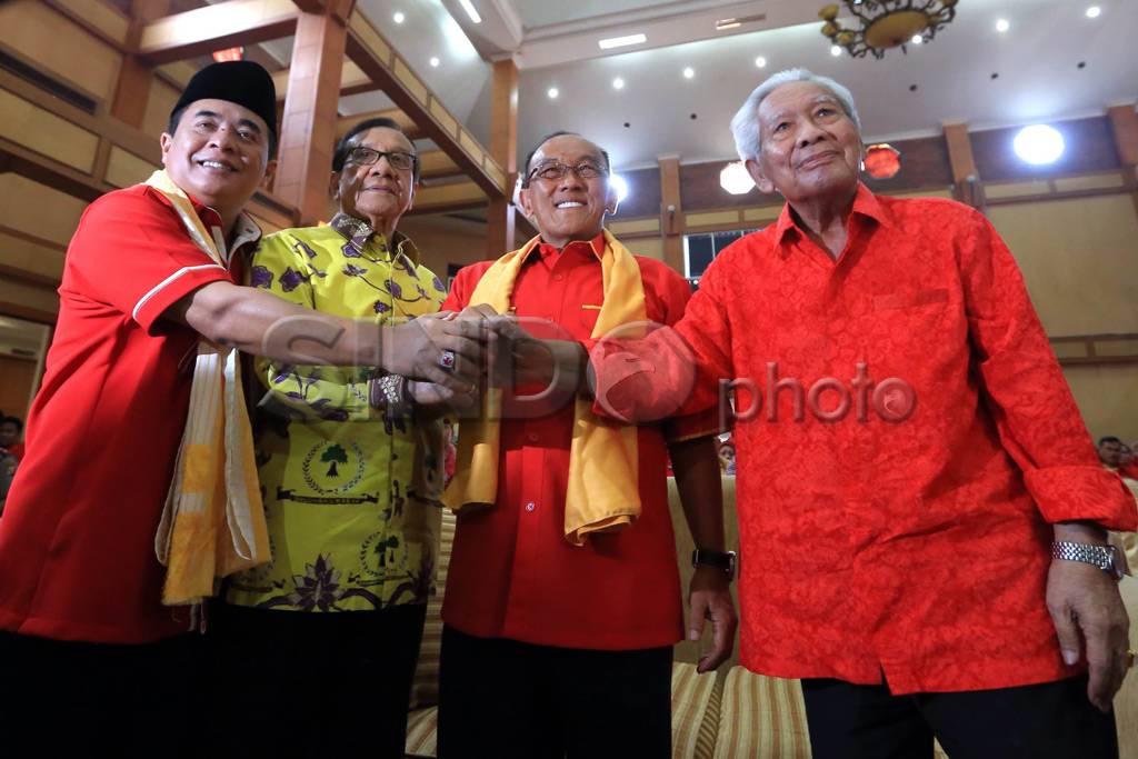 ARB Hadiri Munas X SOKSI