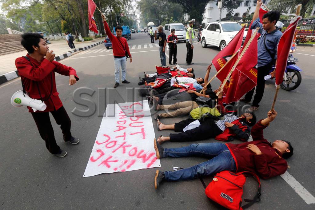 Demo Mahasiswa di Bandung...