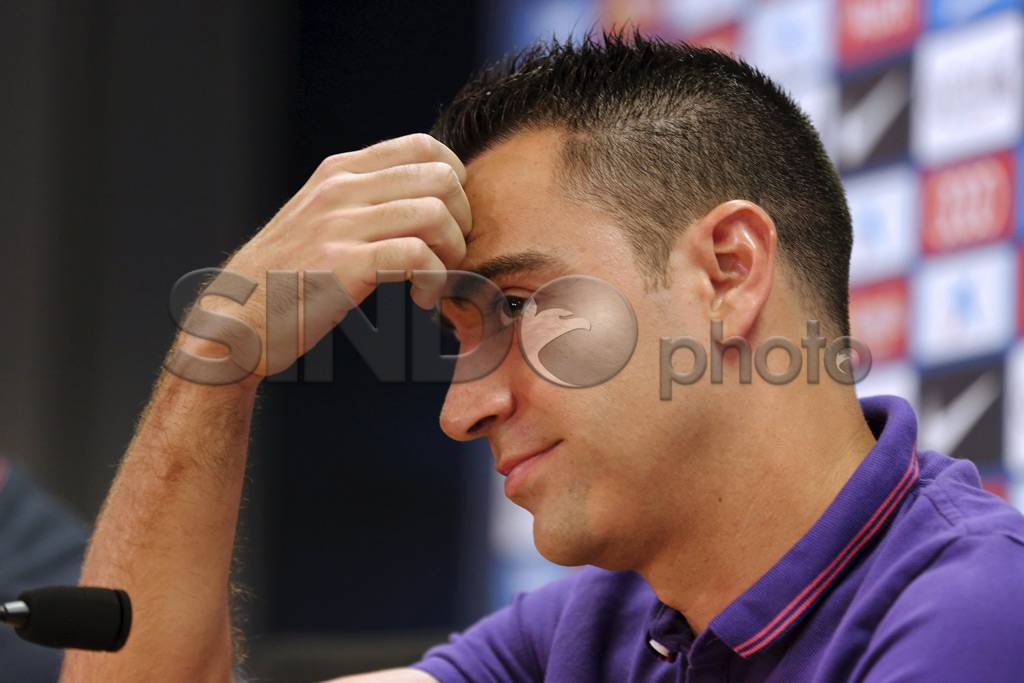 Xavi Pensiun dari Barcelona...