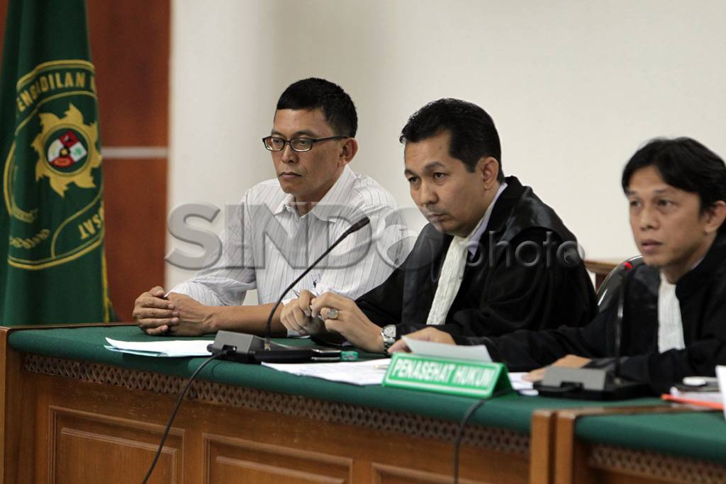 Persidangan Abdur Rouf...