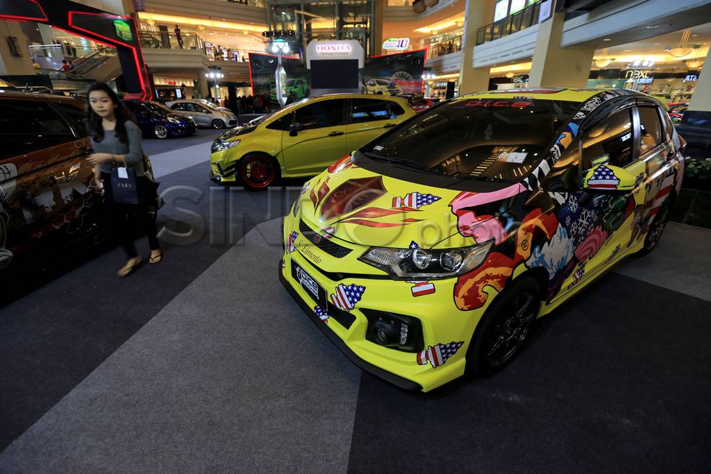 Modifikasi Honda Jazz...