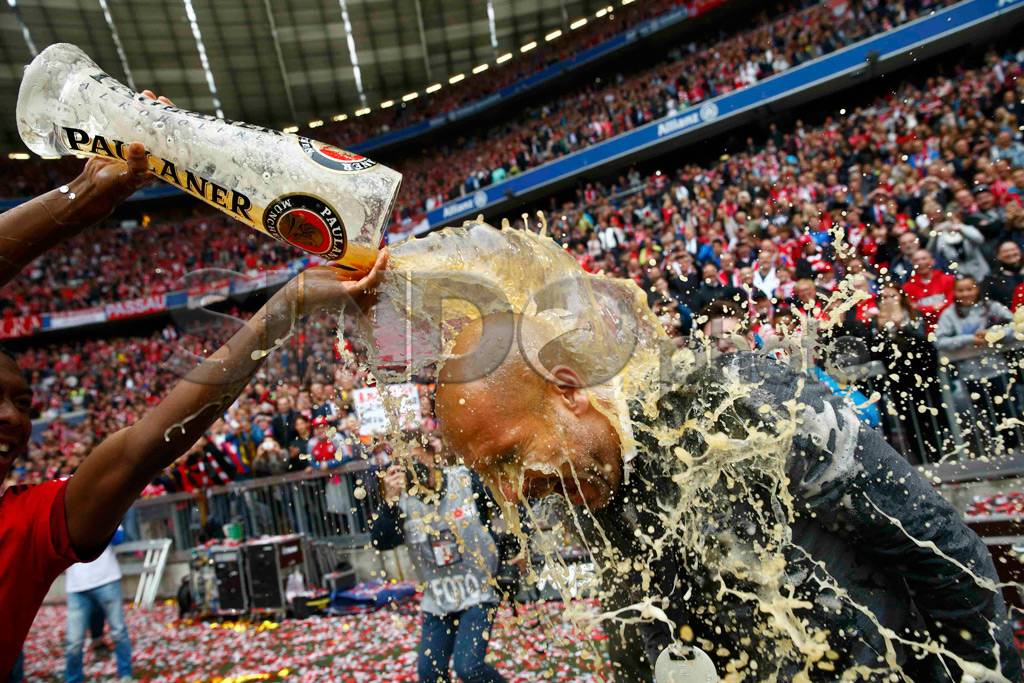 David Alaba Siram Bir...