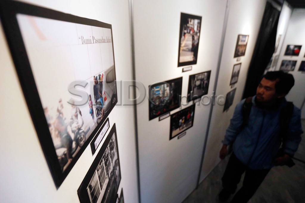 Pameran Foto Trotoar...