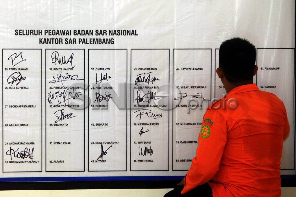 10 Komitmen Reformasi...