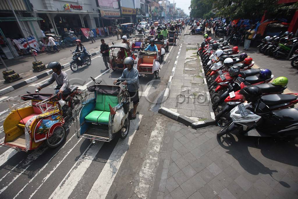 Aksi Bentor Tuntut Legalitas...