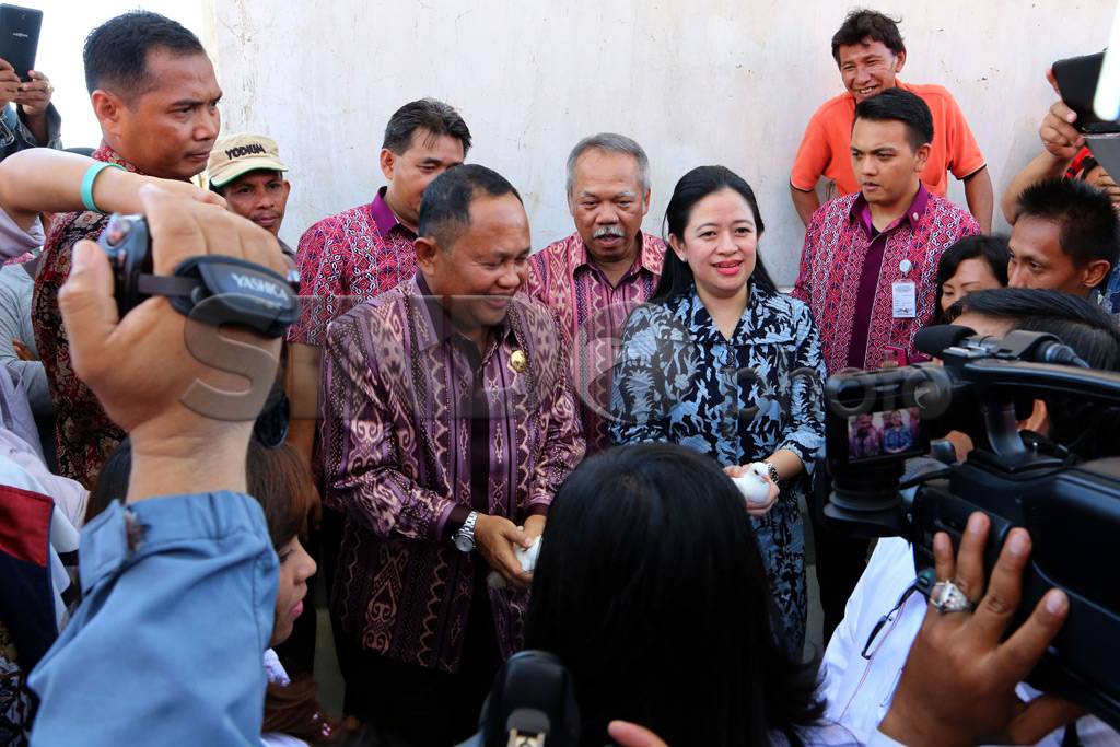 Jembatan Soekarno Diresmikan...