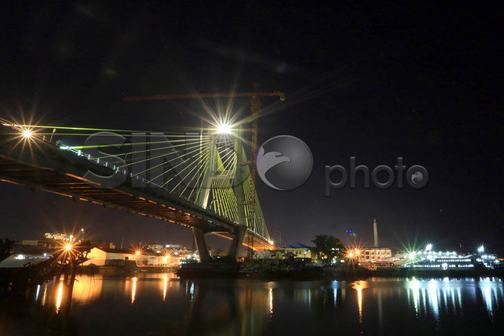 Jembatan Soekarno Diresmikan...
