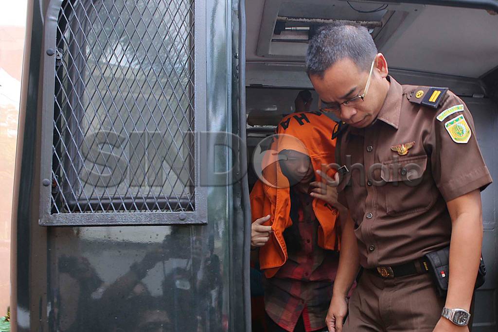 Vonis Seumur Hidup untuk...