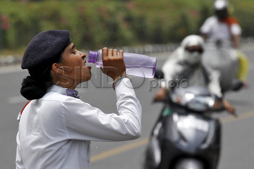 Lawan Udara Panas di...