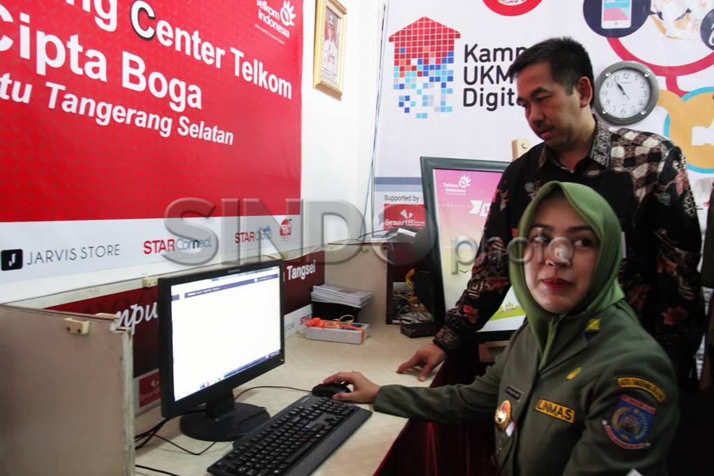 Telkom Luncurkan Program...