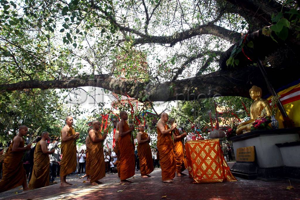 Perayaan Waisak di Vihara...