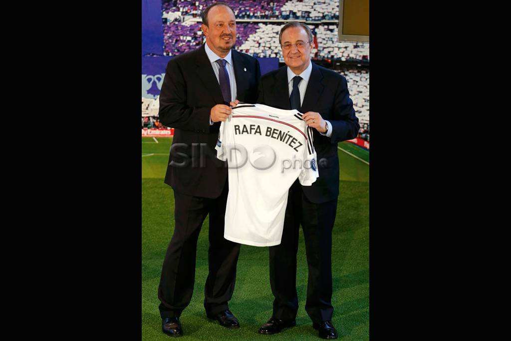 Rafael Benitez Pelatih...