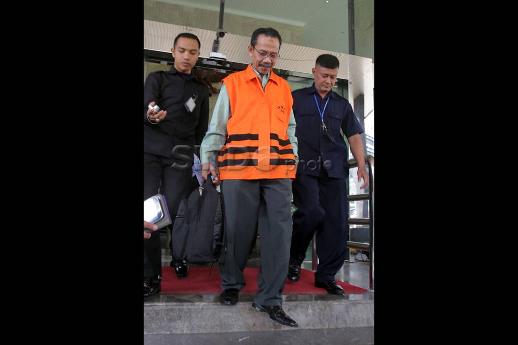 KPK Periksa Dirut PT...