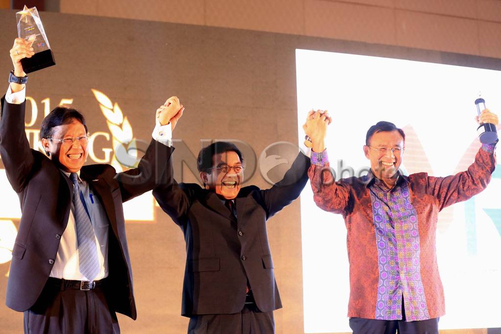 Bank Mandiri dan BNI...