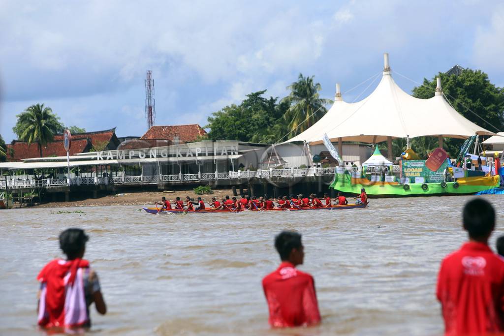Lomba Perahu Bidar Meriahkan...