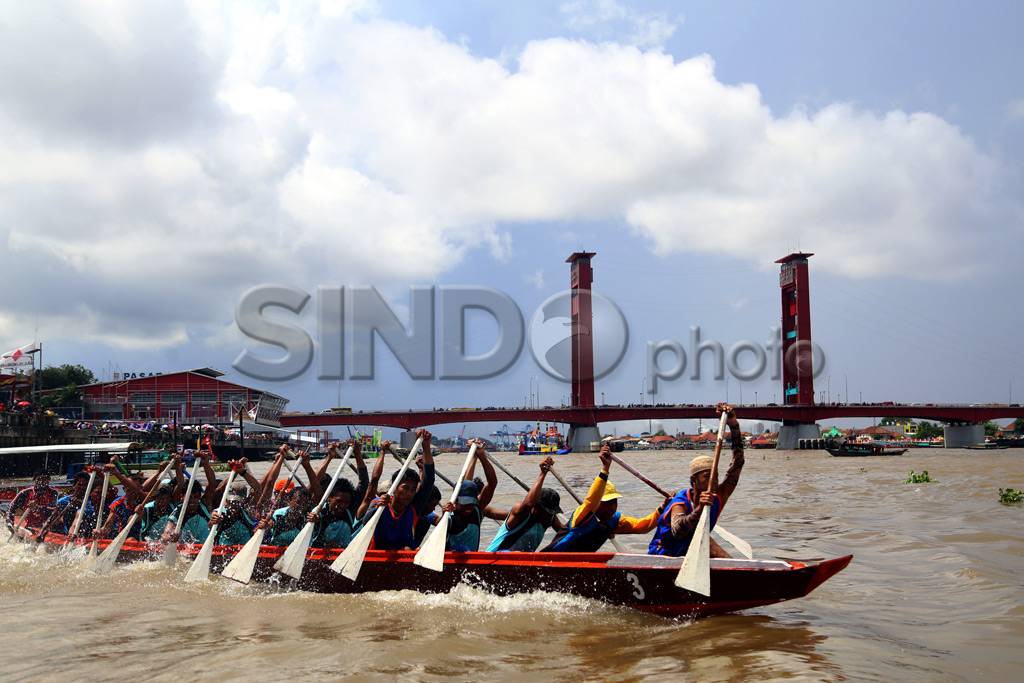 Lomba Perahu Bidar Meriahkan...