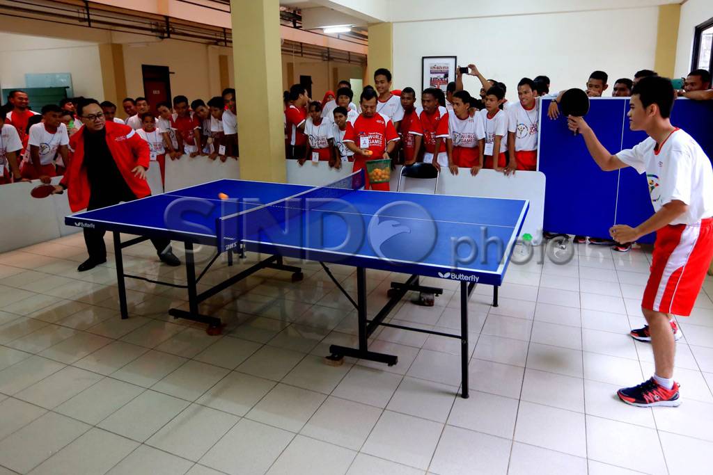 Ketua MPR Dukung Atlet...