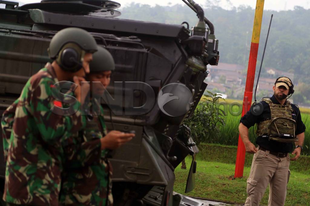 Panglima TNI Tinjau...