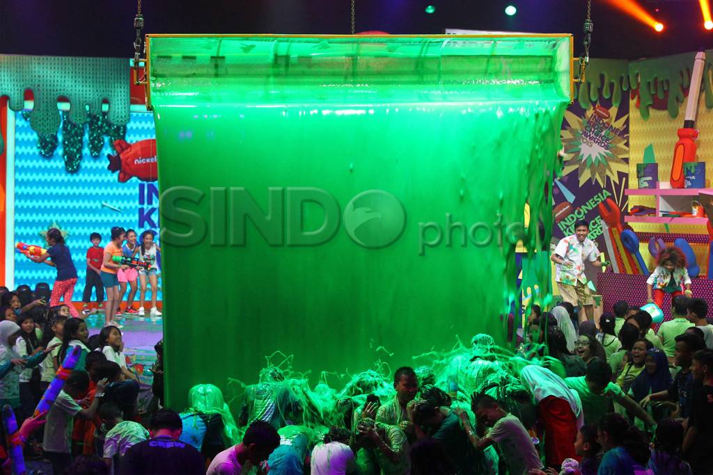 Syahrini Icon of The...