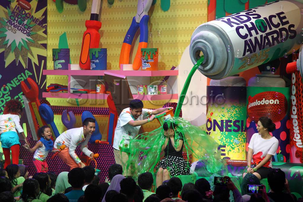 Syahrini Icon of The...