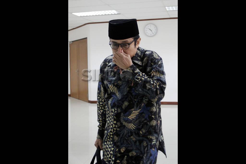 Saksi Sebut Sejumlah...