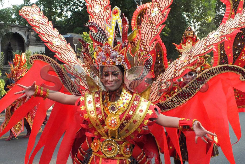 Kemeriahan Solo Batik...