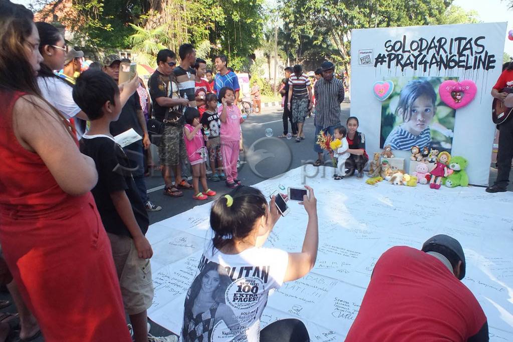 Aksi Solidaritas Warga...