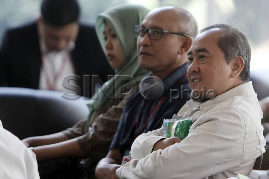 KPK Periksa Mantan Anak...