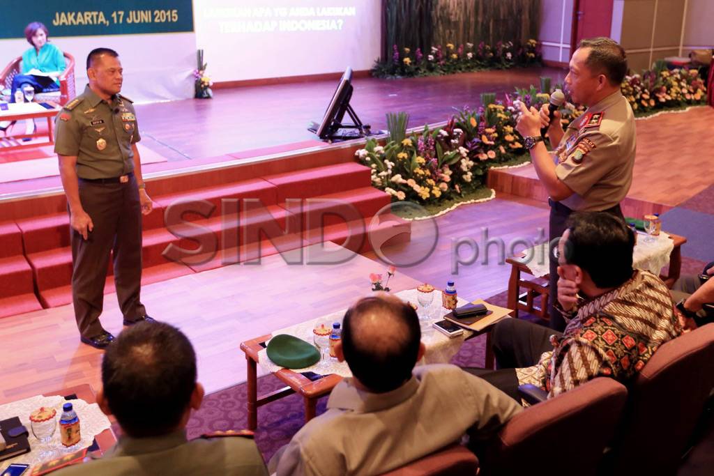Hadapi Proxy War Dengan...