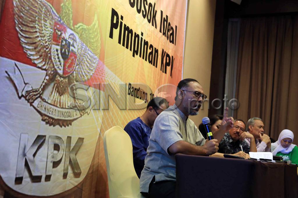 Mencari Sosok Ideal...