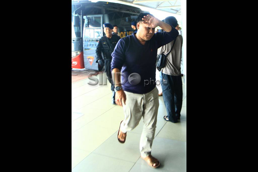 Empat Pejabat Kabupaten...