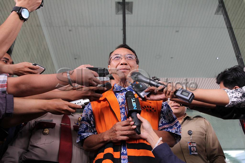 KPK Periksa Kembali...