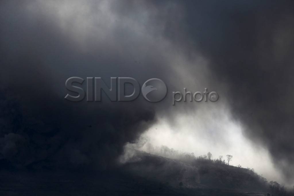 Erupsi Gunung Sinabung,...
