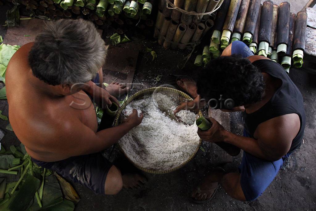 Mengintip Proses Pembuatan...