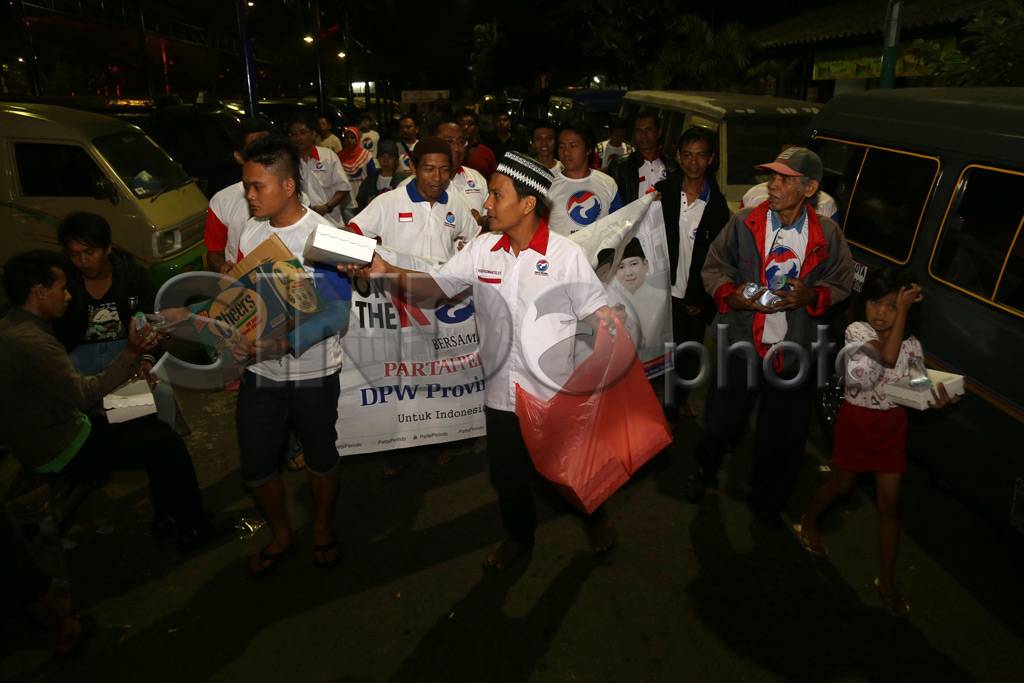 Perindo Berbagi Sahur...