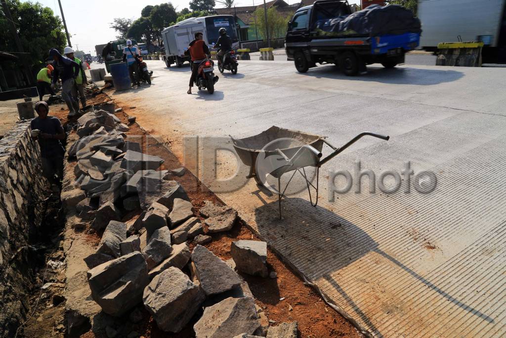 Jalur Nagreg Belum Rampung