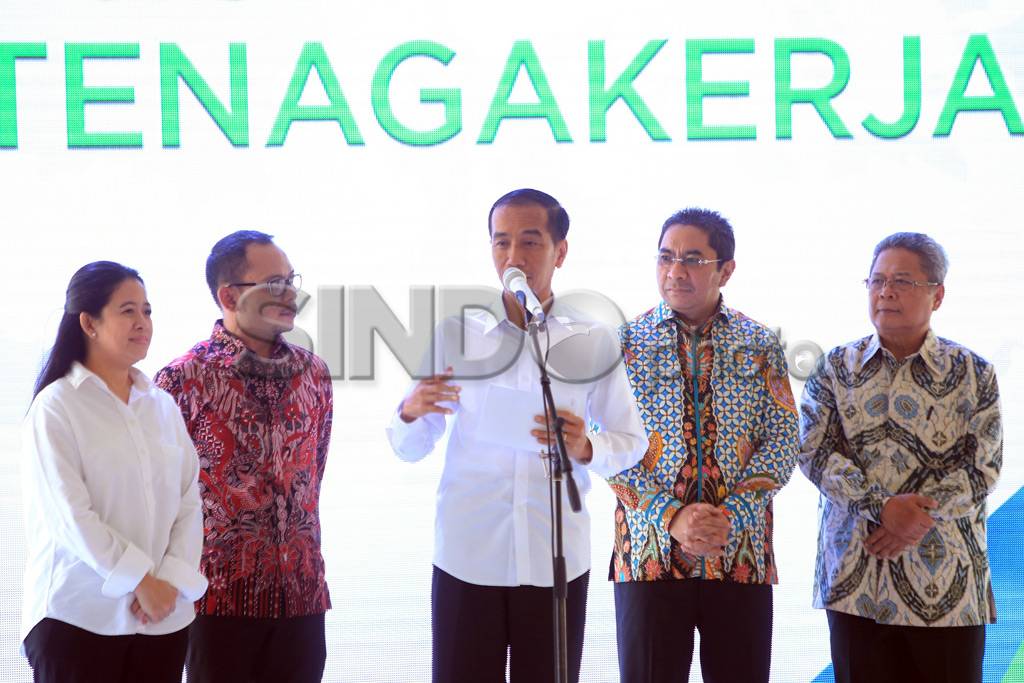Presiden Jokowi Resmikan...