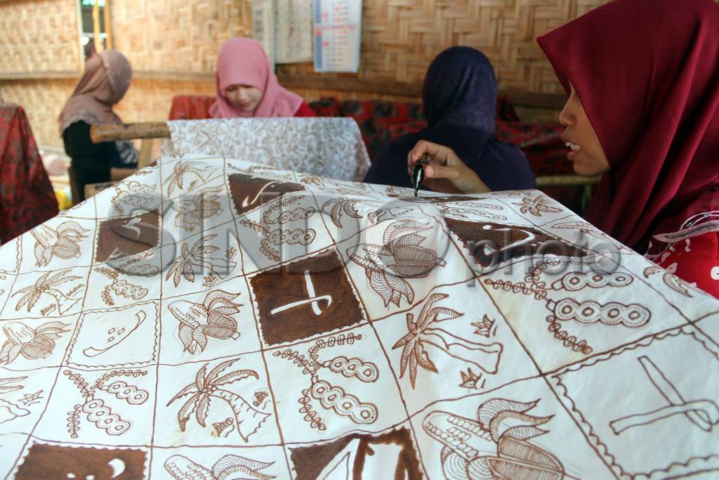 Batik Huruf Hijaiyah