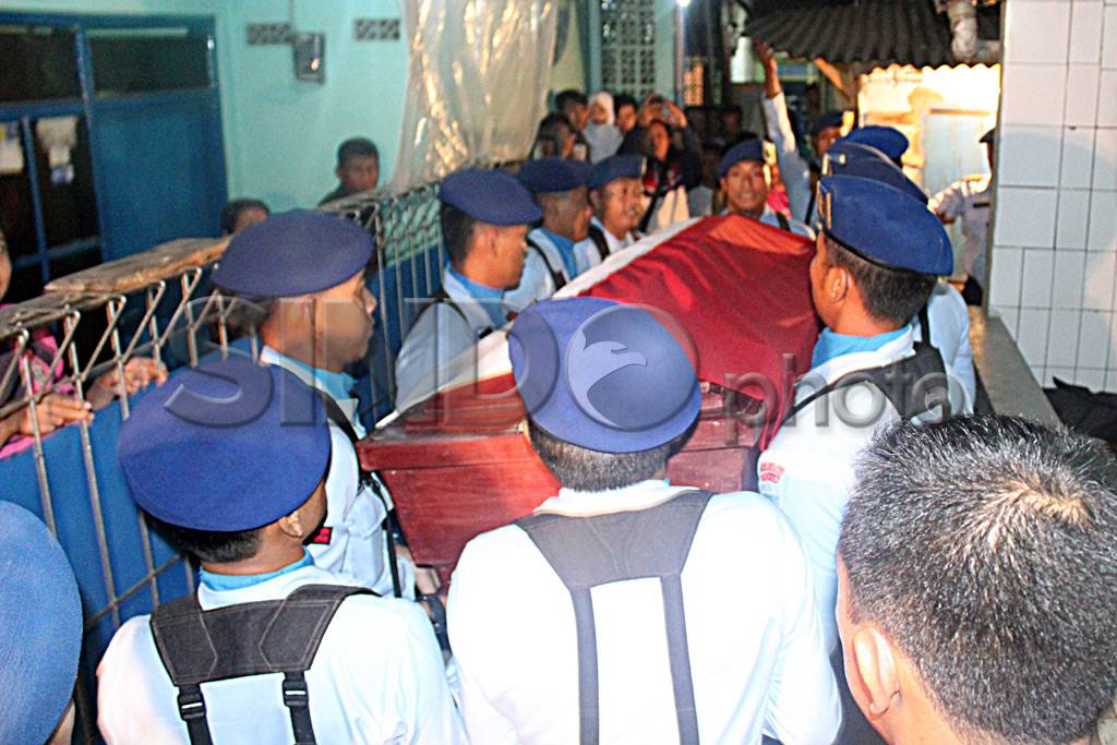 Jenazah Alm Sertu Aang...