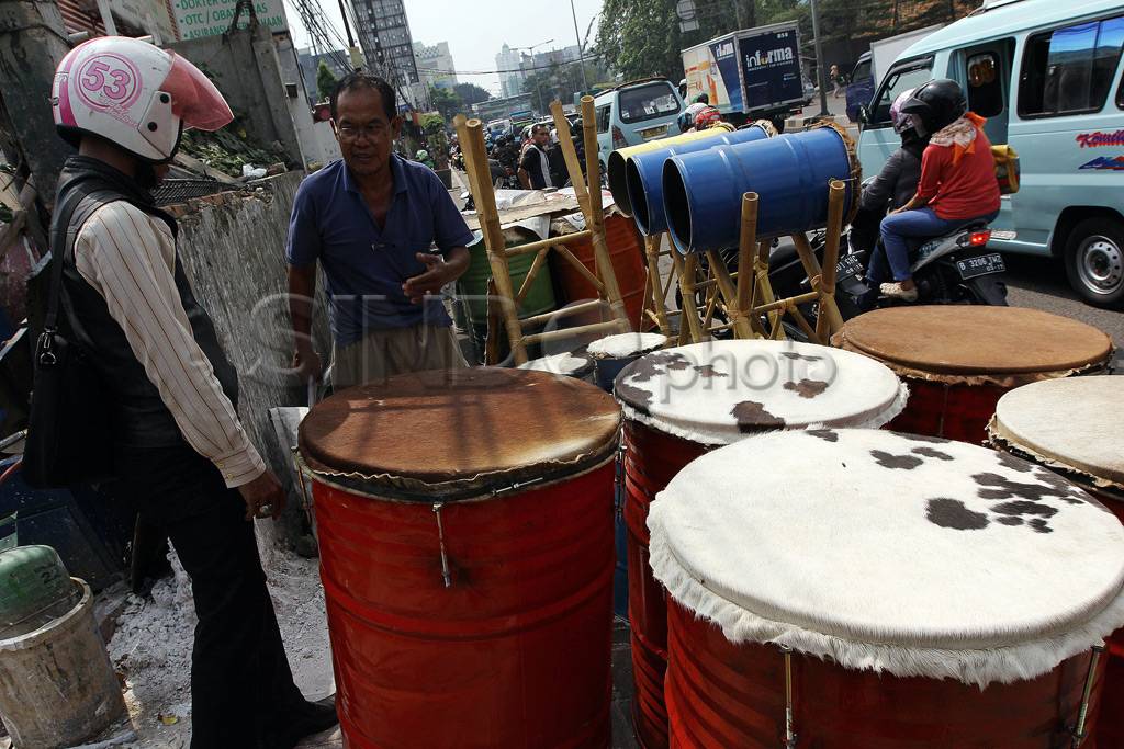 Pedagang Bedug Musiman...