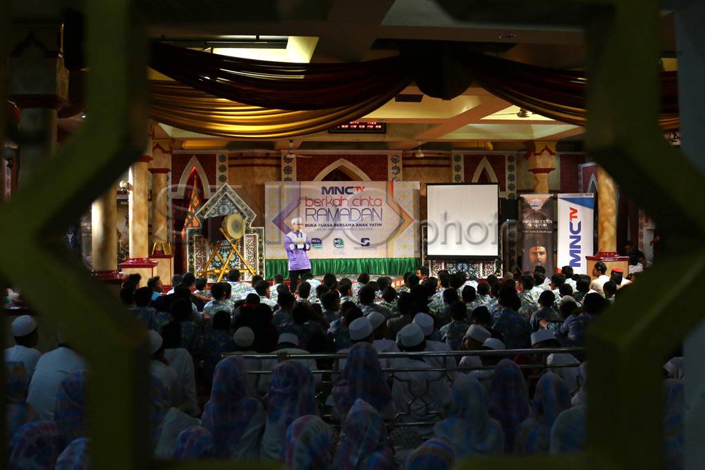 MNCTV Gelar Buka Puasa...
