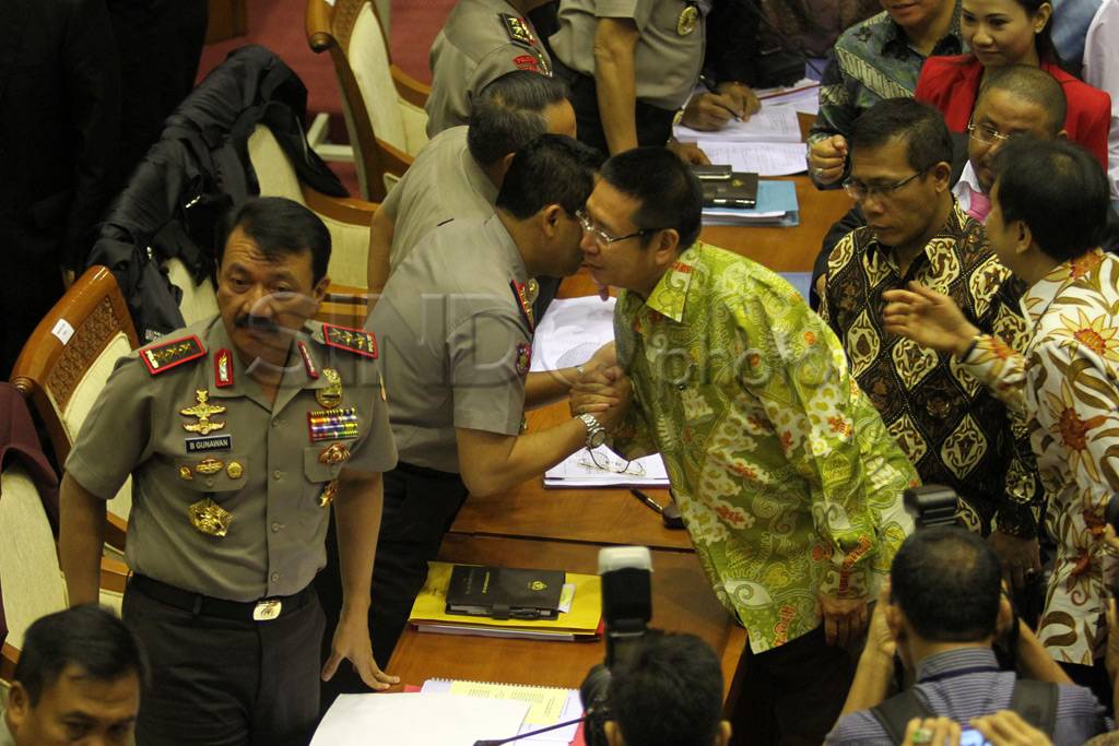 Raker Kapolri dengan...