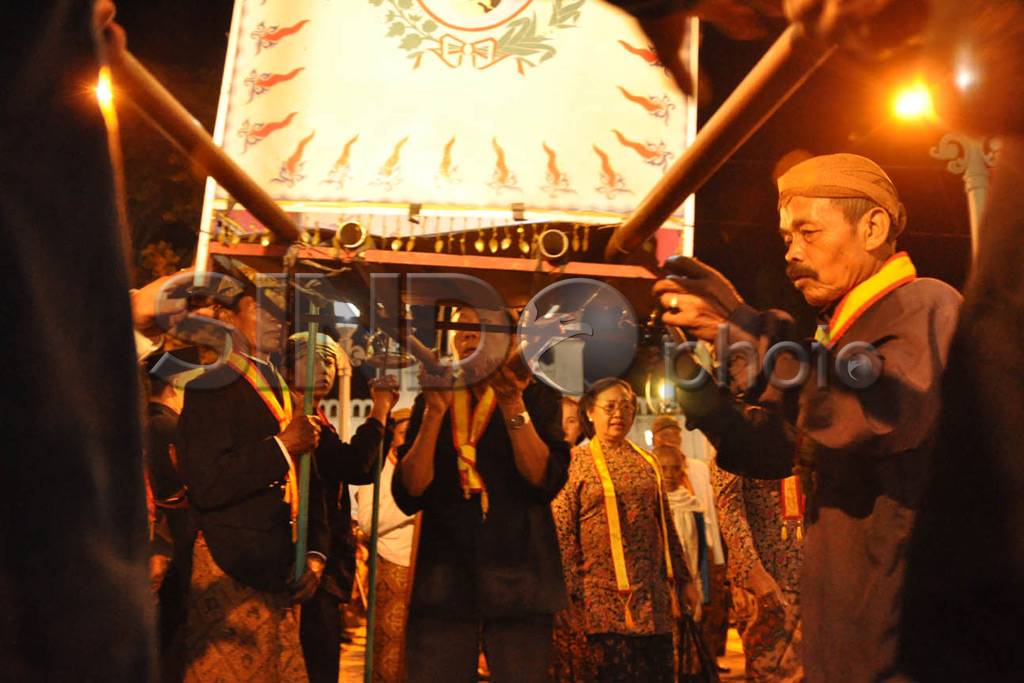 Tradisi Malam Selikuran...